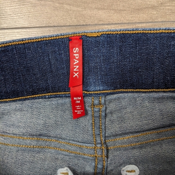 Spanx Flare Jeans Midnight Medium - Picture 7 of 13